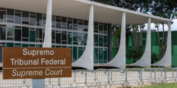 Defesa nega que Bolsonaro tenha autorizado vídeo com IA no PL