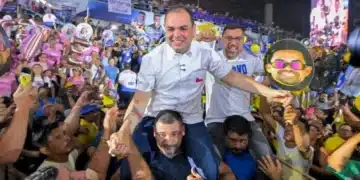 Convenção reúne 15 mil na Arena Amadeu Teixeira e homologa Cidade