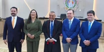 TJ-AM elege lista tríplice para vaga de desembargador sob protesto