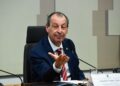 Omar Aziz rejeita emendas e mantém relatório da PEC da escala 6×1