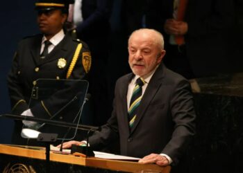 Lula cita Manaus na ONU ao defender centro de policia na Amazonia