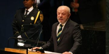 Lula cita Manaus na ONU ao defender centro de policia na Amazonia