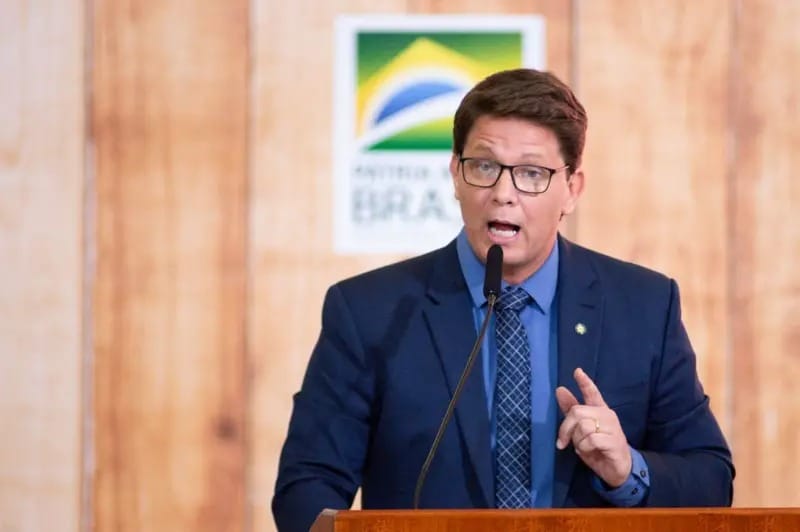 Operação da PF investiga R$ 19 milhões em emendas no filme Dark Horse