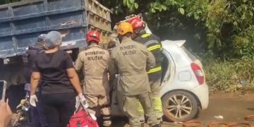 Motorista fica preso às ferragens em acidente na AM-070 em Iranduba