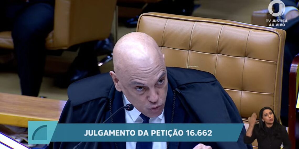 Em embate no STF, Moraes diz ter testemunhas contra André Mendonça