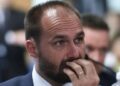 Ministerio da Justica demite Eduardo Bolsonaro da Policia Federal