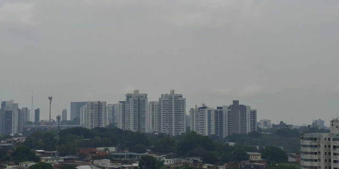 Qualidade do ar fica ‘muito ruim’ pela primeira vez no ano em Manaus