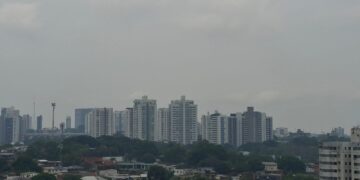 Qualidade do ar fica ‘muito ruim’ pela primeira vez no ano em Manaus