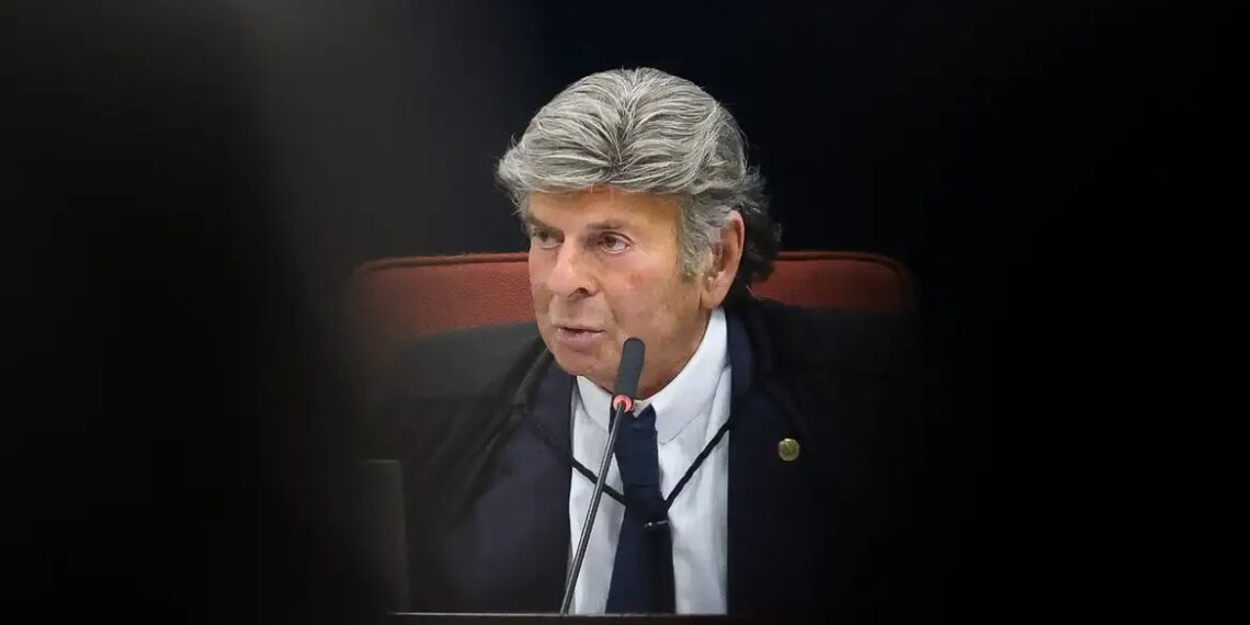 Fux dá prazo ao Senado em ação sobre registros de Viviane Barci