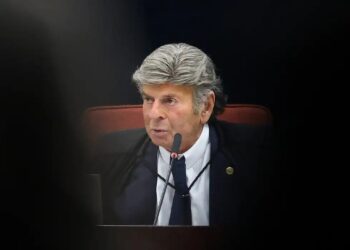 Fux dá prazo ao Senado em ação sobre registros de Viviane Barci