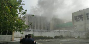 Princípio de incêndio atinge prédio da Justiça Federal em Manaus