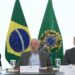 Lula anuncia reajuste de 15% e piso do Bolsa Familia vai a R$ 691