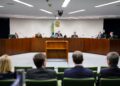 STF forma maioria para manter afastamento do diretor-geral da PF