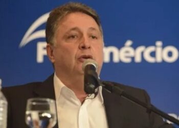 TSE barra Anthony Garotinho e define vitória de Ruas no 1º turno