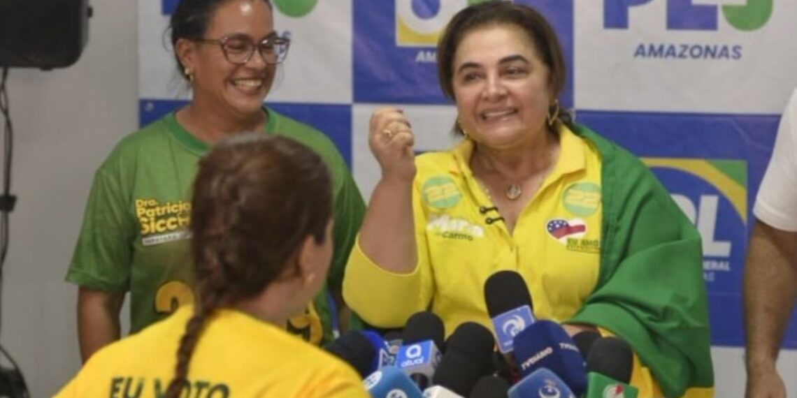 Maria do Carmo celebra 2º turno e critica uso de maquinas no Amazonas